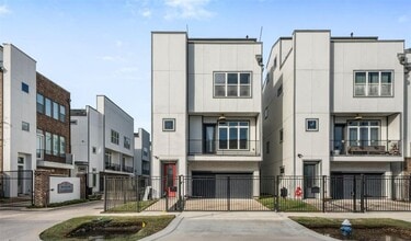 Building Photo - 6106 Clarkson Ln