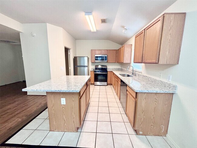 Foto del edificio - 14918 Sugar Mist Ln