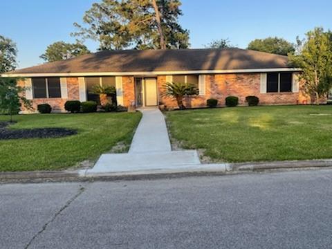 Primary Photo - 2103 Walnut Creek Dr