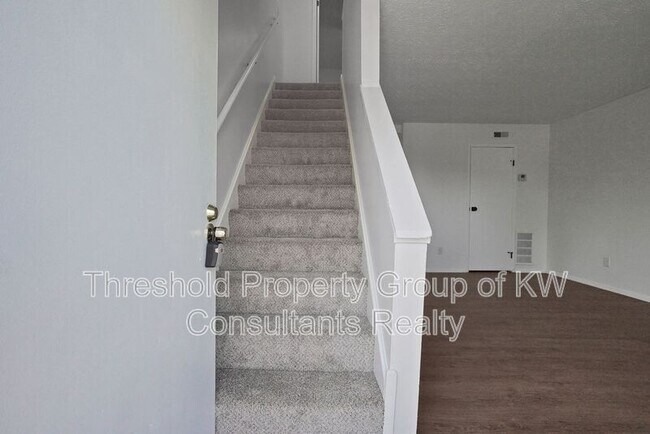 Foto del edificio - 2721 Brianlane Blvd