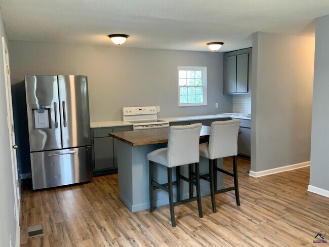 Foto del edificio - 471G Johnson Ct