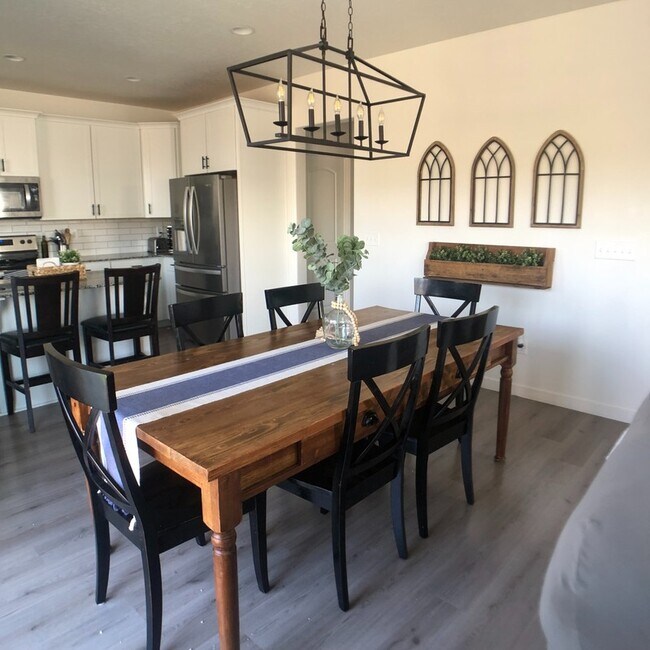 Foto del edificio - 4253 E Willow Oak Way