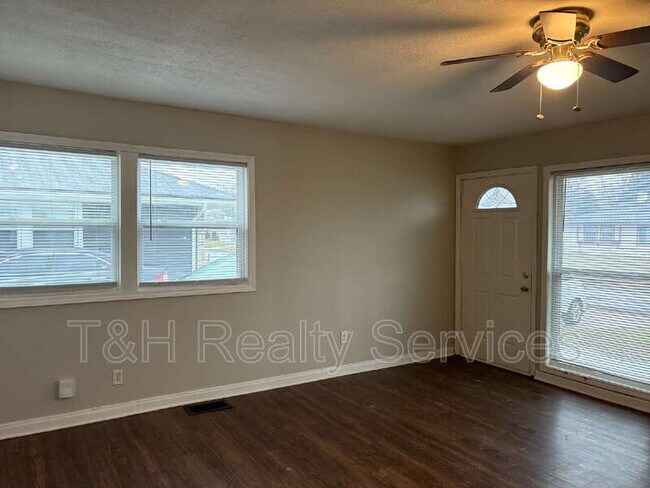 Foto del edificio - 8207 E 50th St