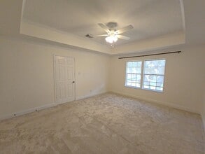 Building Photo - 2502 Fairwind Dr