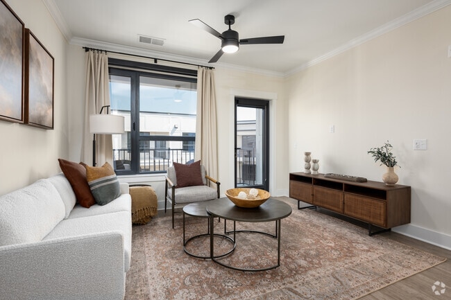 2BR, 2BA - 1,065SF - Living Room - 4th and Green