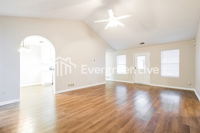 Foto del edificio - 528 Arcadia Ct