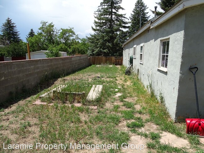 Foto del edificio - 2 br, 1 bath House - 811 S 23rd St