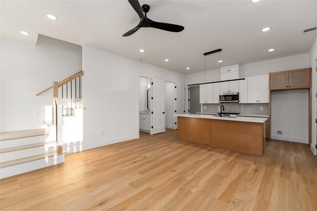 Foto del edificio - 4353 Aledo St