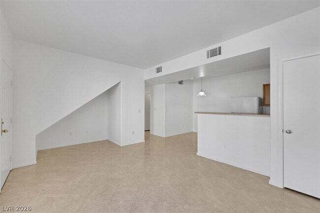 Foto del edificio - 2171 Hussium Hills St