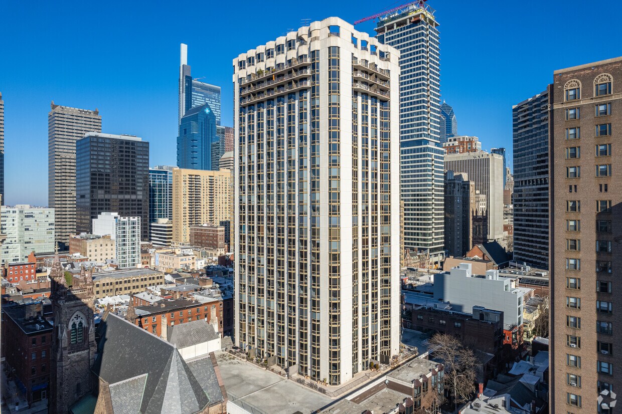 Wanamaker House Apartments in Philadelphia, PA