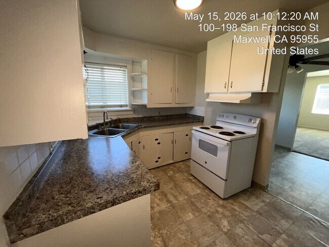 Building Photo - Maxwell 3 Bedroom Home