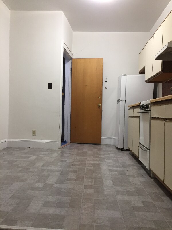 Foto del edificio - 3066 35th St