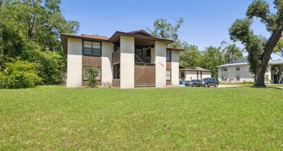 Building Photo - 458 Bentwood Ln