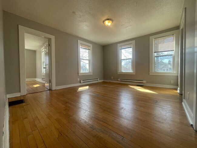 Foto del edificio - 3244 18th Ave S