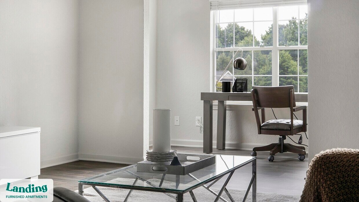 Foto principal - 700 Rock Quarry Rd