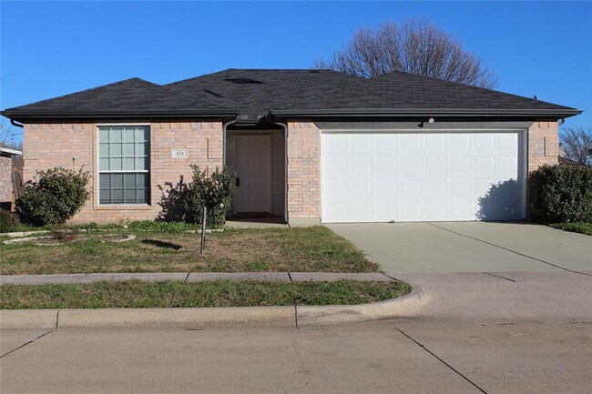 Building Photo - 424 Penny Ln