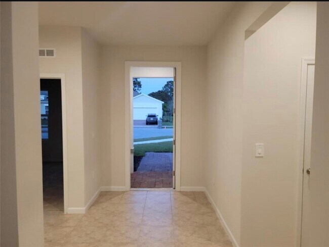 Foto del edificio - 4162 Keeson Cir