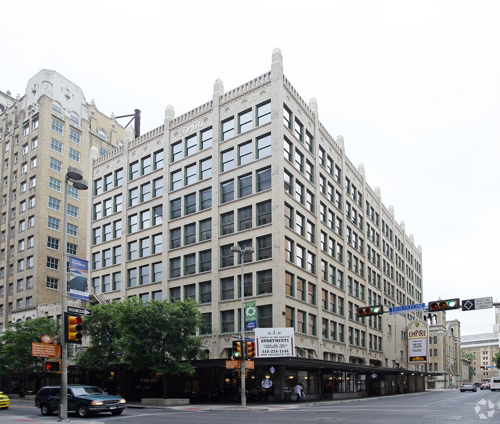 Primary Photo - Brady Building