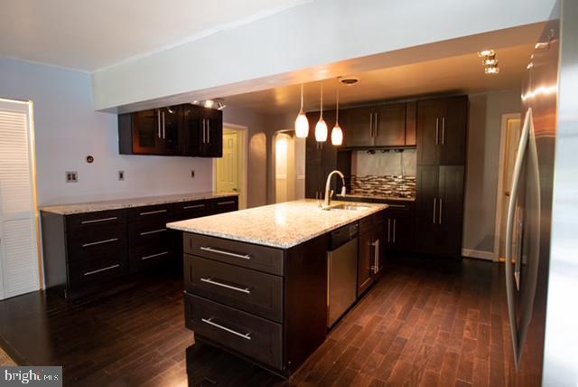 Foto del edificio - 6311 Buckler Rd