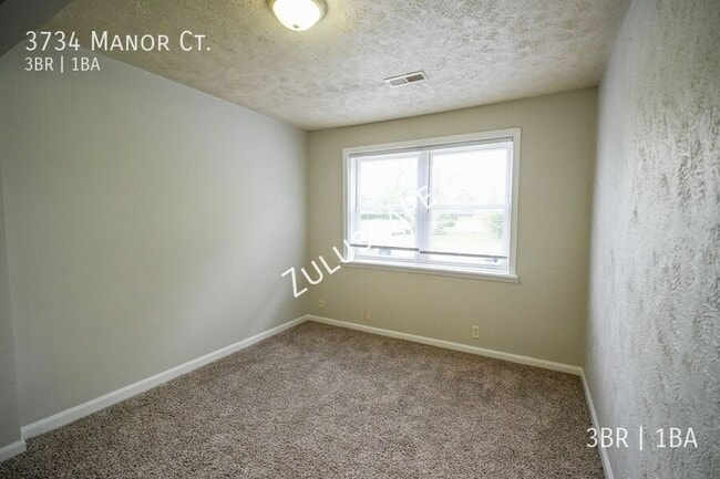 Building Photo - 3734 Manor Ct