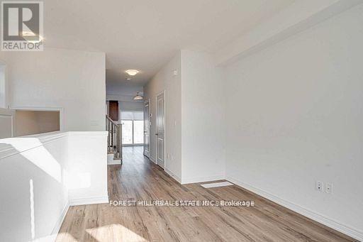 Photo du bâtiment - 575 Woodward Ave
