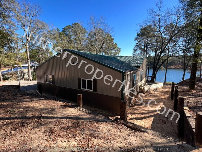 Building Photo - 787 Edisto Lake Rd Wagener, SC 29164