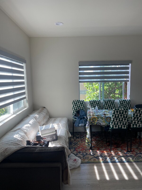 Foto del edificio - 10643 Keel Ave
