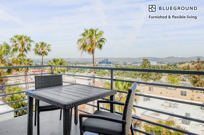 Building Photo - 20568 Ventura Blvd