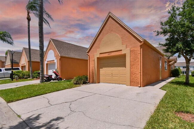 Foto del edificio - 14617 Loridawn Dr
