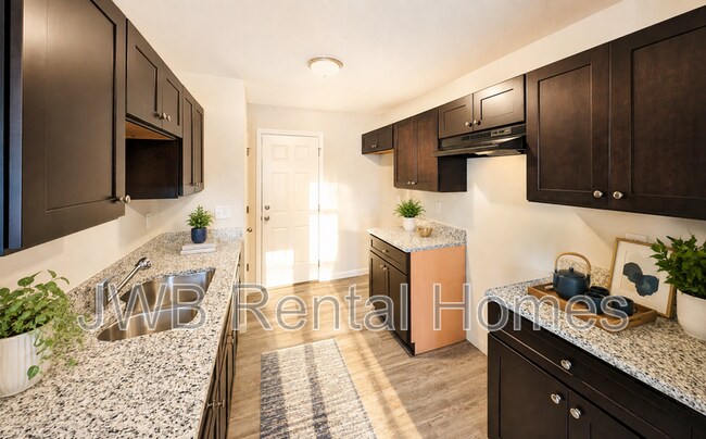 Foto del edificio - 1538 Harrison St