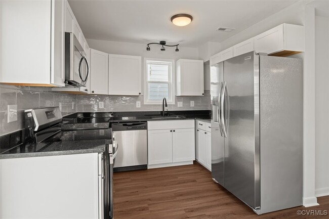 Building Photo - 2818 Midlothian Tpke