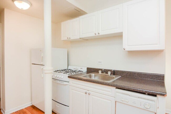 Foto del edificio - 3909 N Janssen Ave