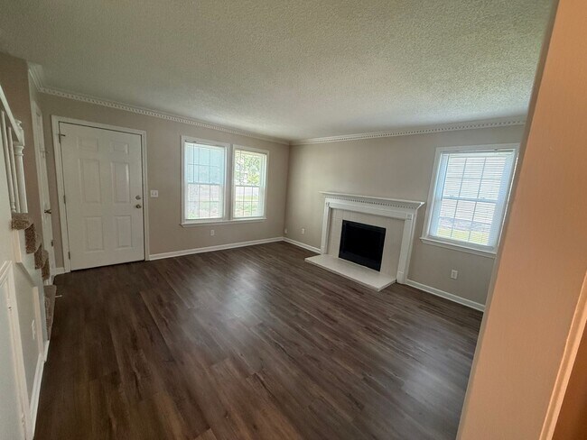 Foto del edificio - 3346 Oak Trees Ct