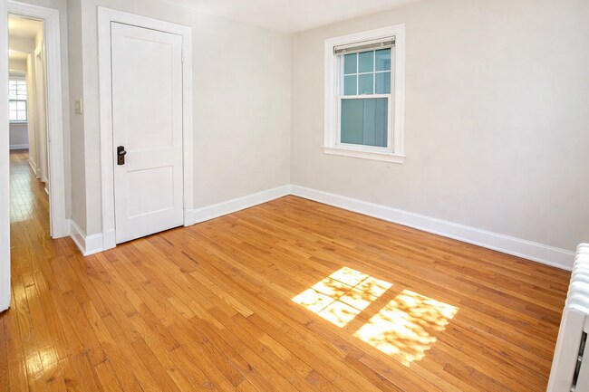 Foto del edificio - 1454 Barnsdale St