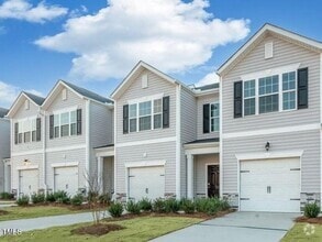 Building Photo - 351 David Hl Dr