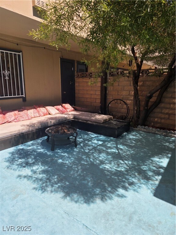Foto del edificio - 6118 Meadow Haven Ln