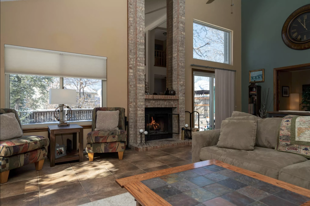 Building Photo - 8583 Redstone Street
