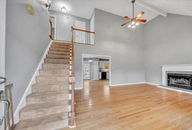 Building Photo - 1570 Johnson Rd