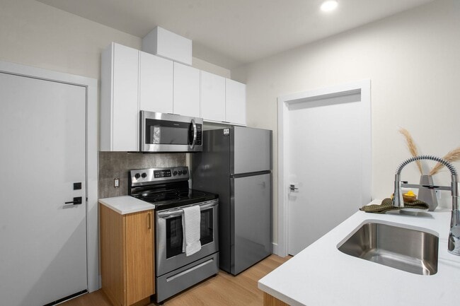 Foto del edificio - 8417 SW 24th Ave