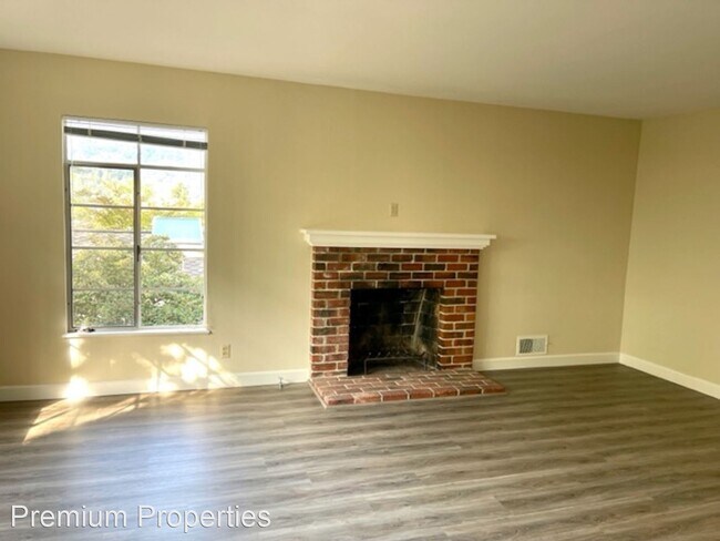 Building Photo - 3 br, 2 bath House - 49 Hacienda Circle