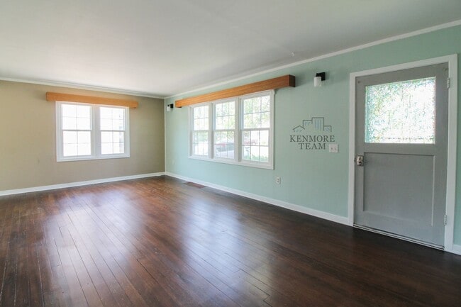 Building Photo - 3 Bedroom, 1 Bath 1800 sqft Duplex in Richland