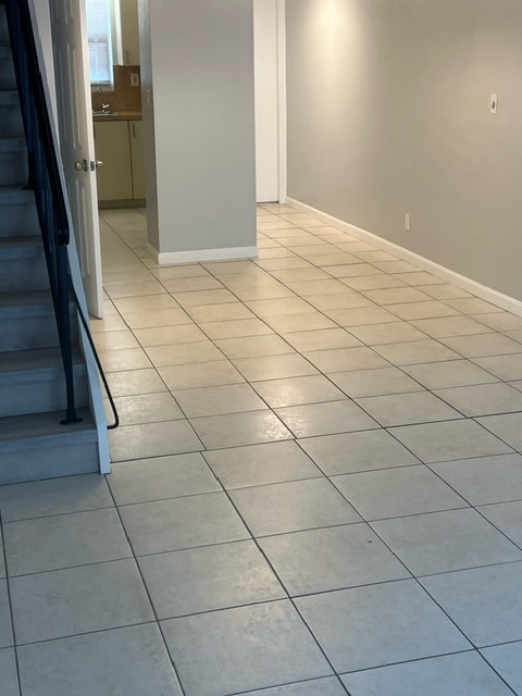 Building Photo - 1115 SW 2nd Ct