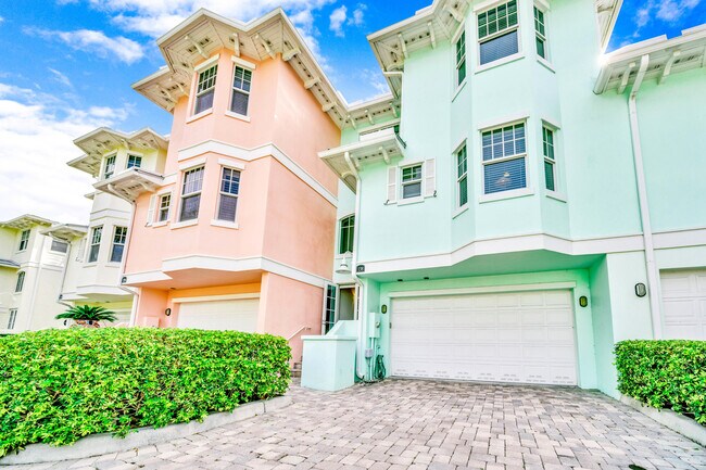 Building Photo - 138 Marine Way
