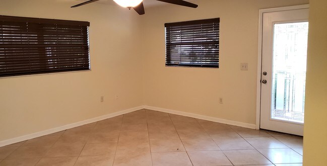 Foto del edificio - 309 Fairfield St