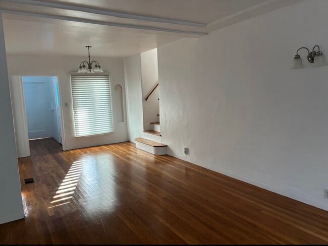 Foto del edificio - Miranda Property