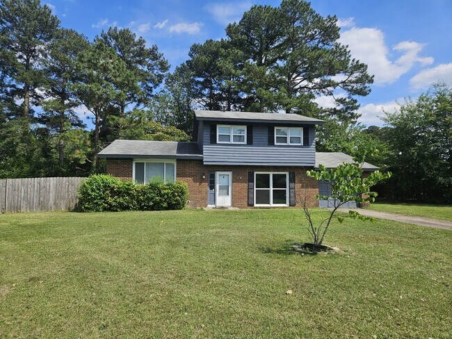 Building Photo - 619 Berwick Dr