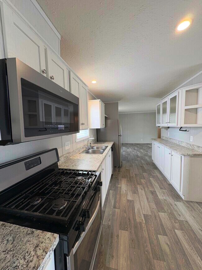 Foto del edificio - 293 Basket Branch