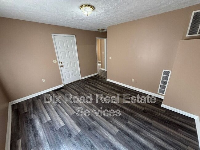 Building Photo - 2030 Pater Ave