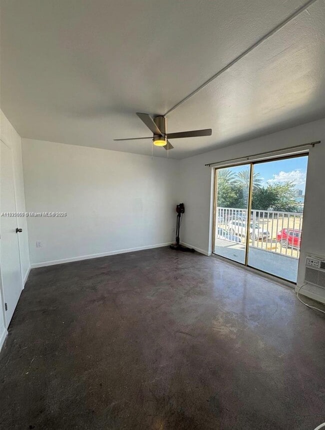Building Photo - 7904 West Dr