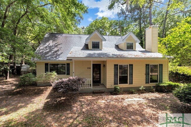 Foto del edificio - 130 Briarwood Ln